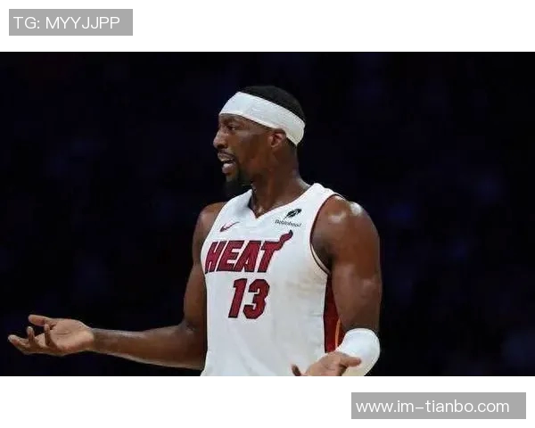 热火队阿德巴约因左脚受伤提前离场本场比赛能否复出尚未确定